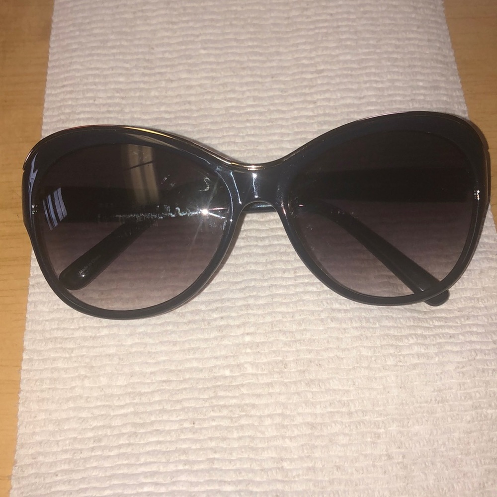 Kenneth Cole Gold Accent Sunglasses